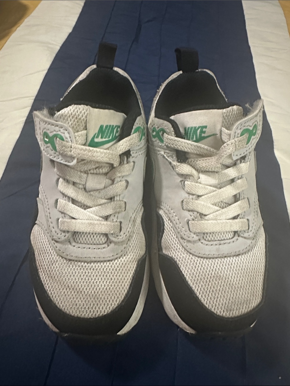 Nike Kids Grey and Black Sneakers with Green Logo